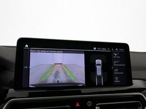 BMW iX3 bild 29