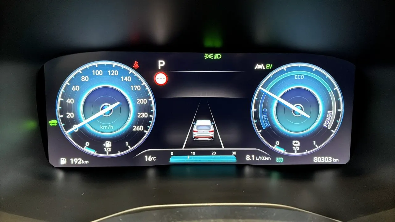 Vehicle image 20