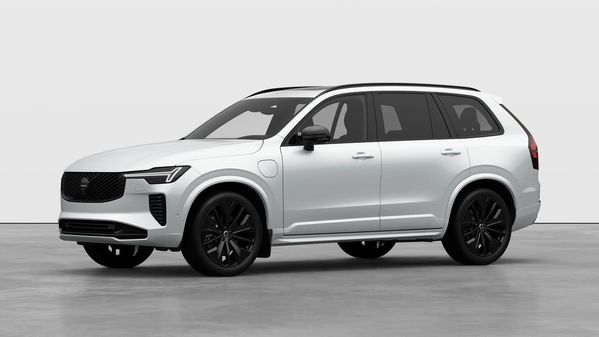 Volvo XC90 T8 Ultra Black Edition - 2027