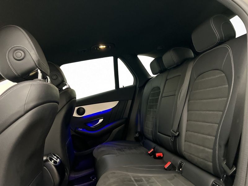 Mercedes GLC300 bild 17