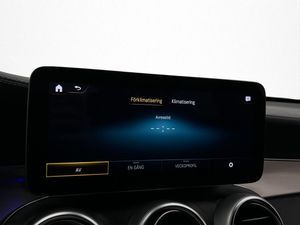 Mercedes GLC300 bild 26