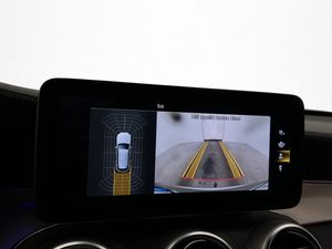 Mercedes GLC300 bild 15