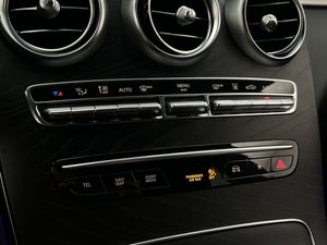 Mercedes GLC300 bild 27