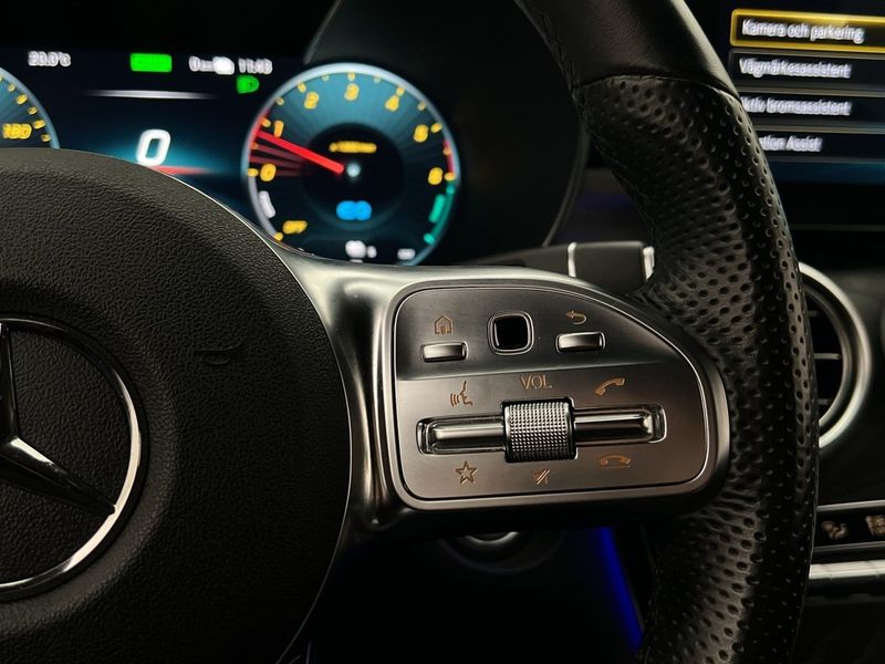 Mercedes GLC300 bild 21
