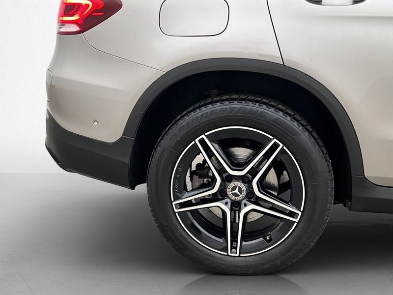 Mercedes GLC300 bild 33