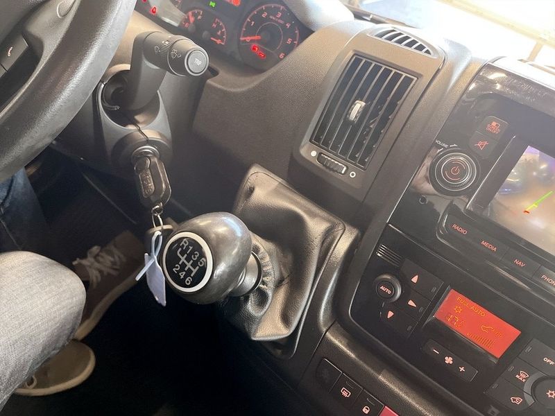 Peugeot Boxer bild 12