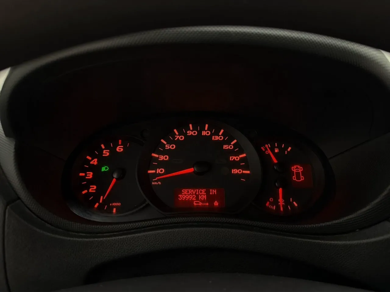 Vehicle image 16