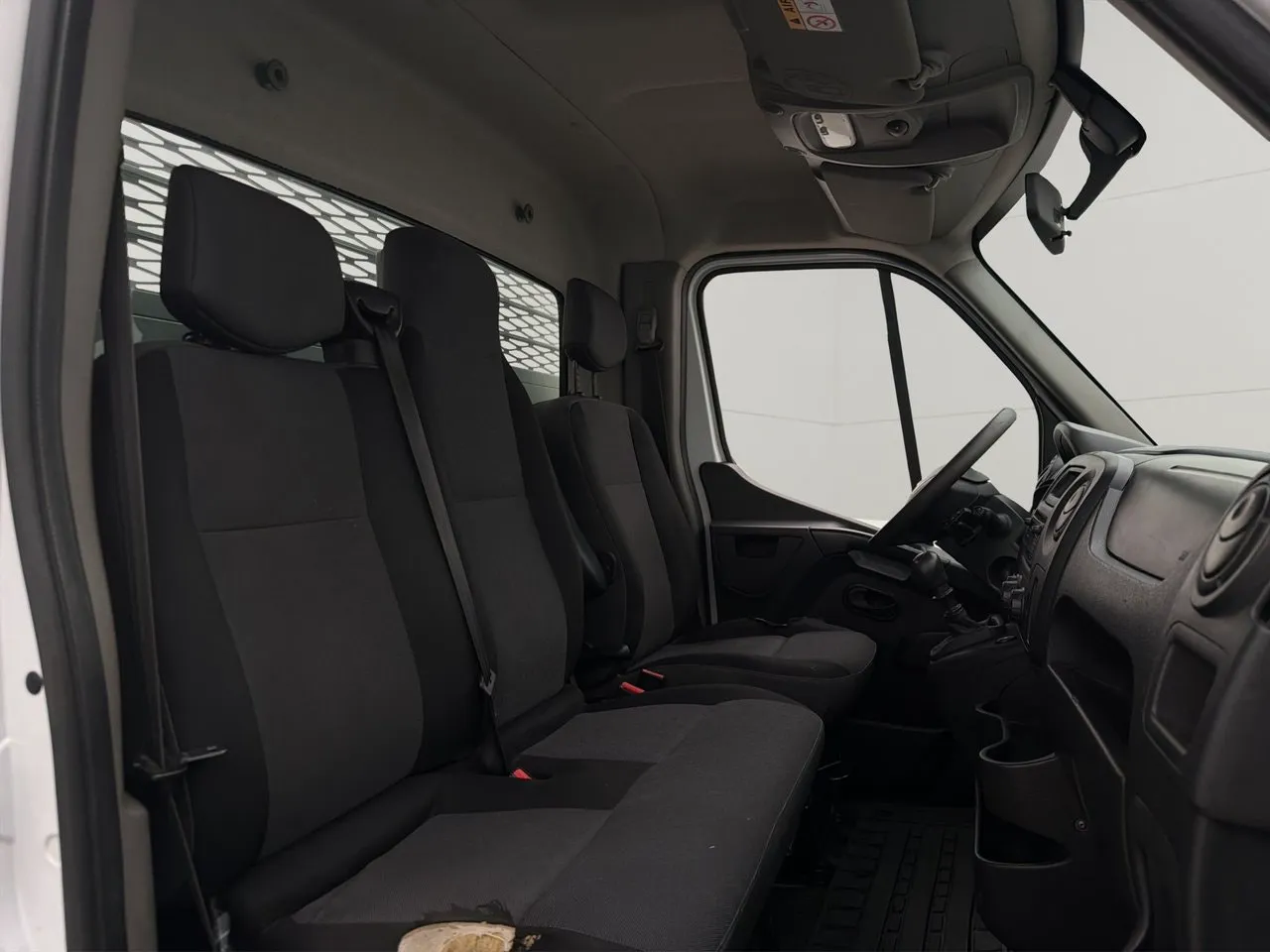 Vehicle image 21