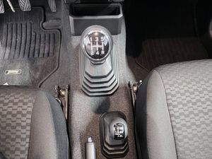 Suzuki Jimny bild 12