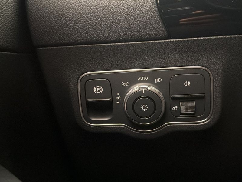Mercedes EQA300 bild 35