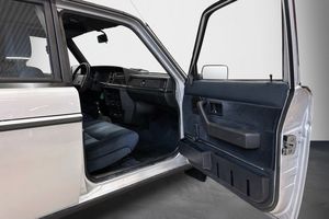 Volvo 244 bild 15