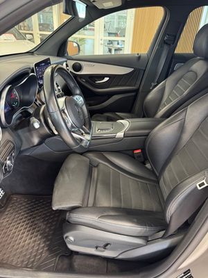 Mercedes GLC300 bild 9