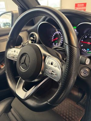 Mercedes GLC300 bild 28