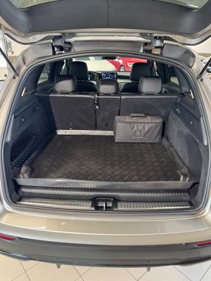 Mercedes GLC300 bild 19