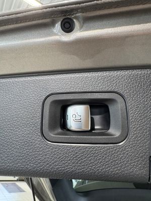 Mercedes GLC300 bild 18