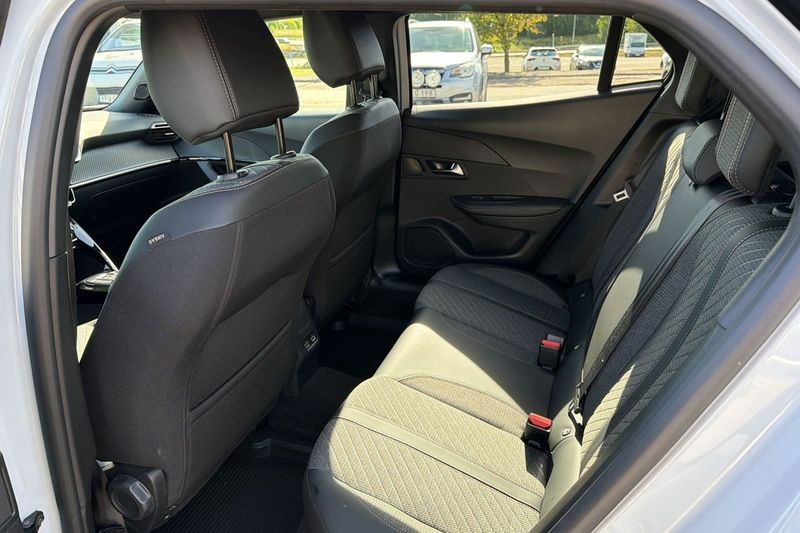 Peugeot 2008 bild 7