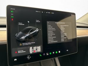 Tesla Model Y bild 26