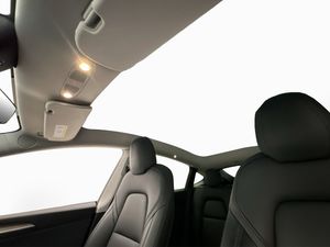 Tesla Model Y bild 15