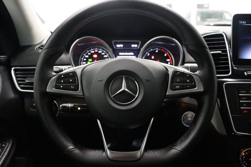Mercedes GLE350 bild 12
