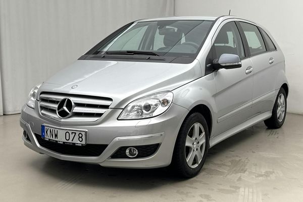 Mercedes B180 BlueEfficiency (116hk) - 2010