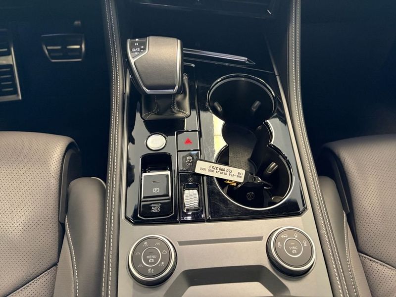 Volkswagen Touareg bild 11