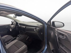 Toyota Auris bild 15
