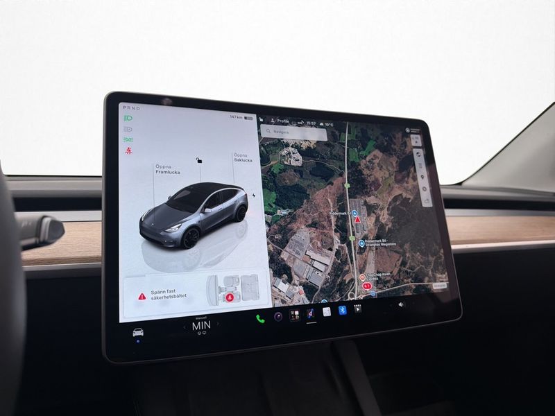 Tesla Model Y bild 26