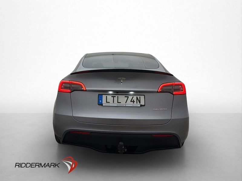 Tesla Model Y bild 8
