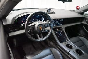 Porsche Taycan bild 9