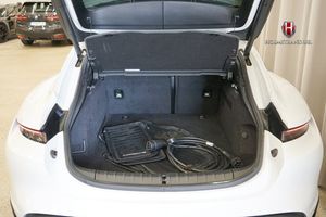 Porsche Taycan bild 24