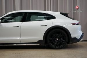 Porsche Taycan bild 8