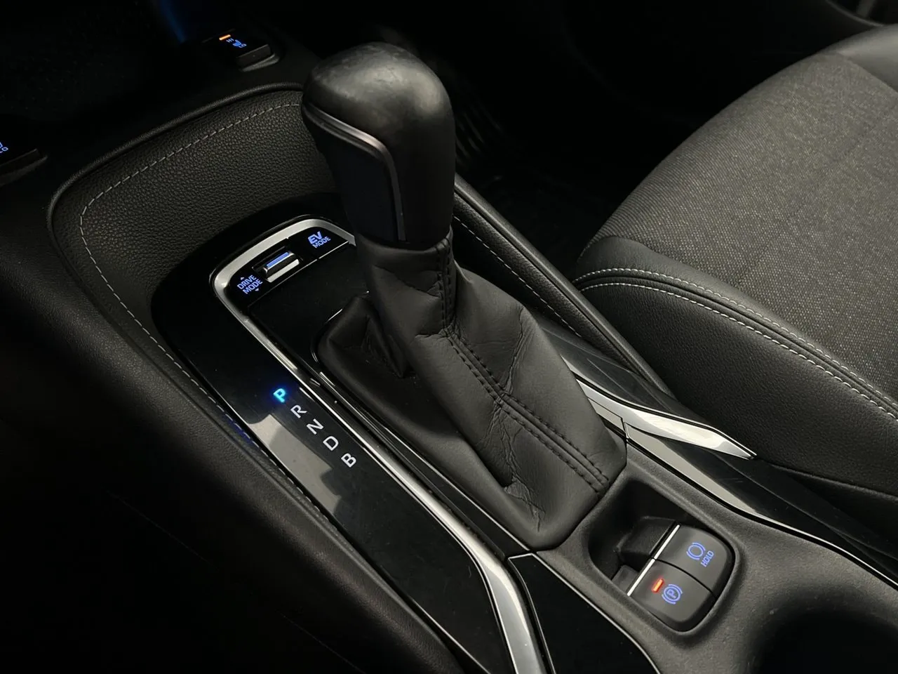 Vehicle image 20
