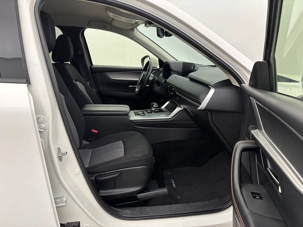 Vehicle image 20