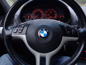 BMW 330 bild 6