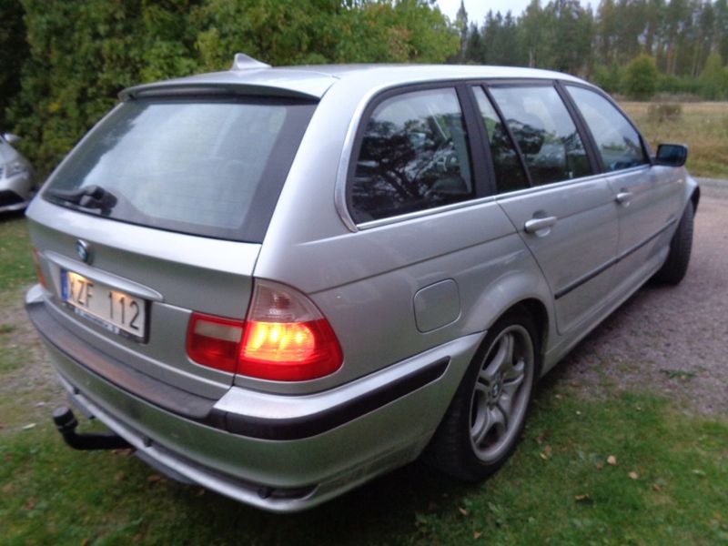 BMW 330 bild 3