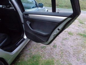 BMW 330 bild 18