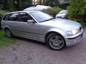 BMW 330 bild 2