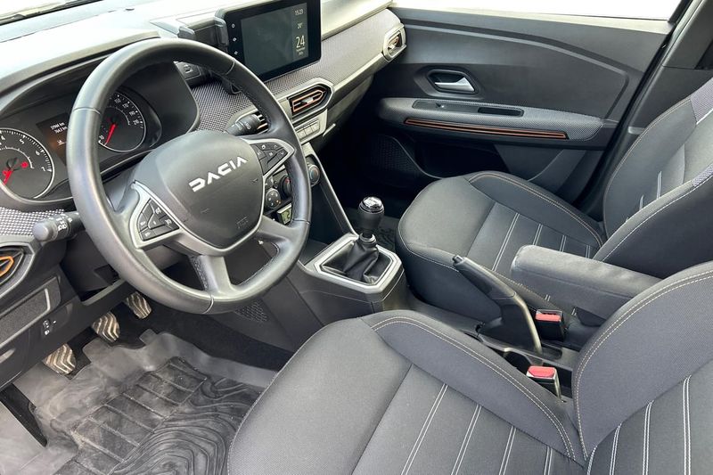 Dacia Sandero bild 8