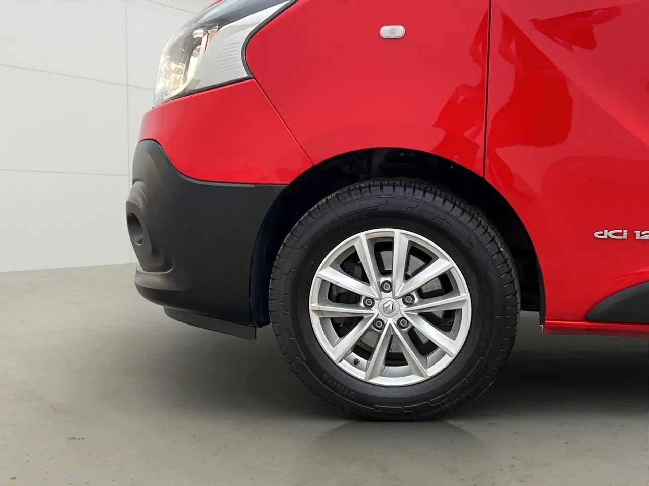 Vehicle image 20