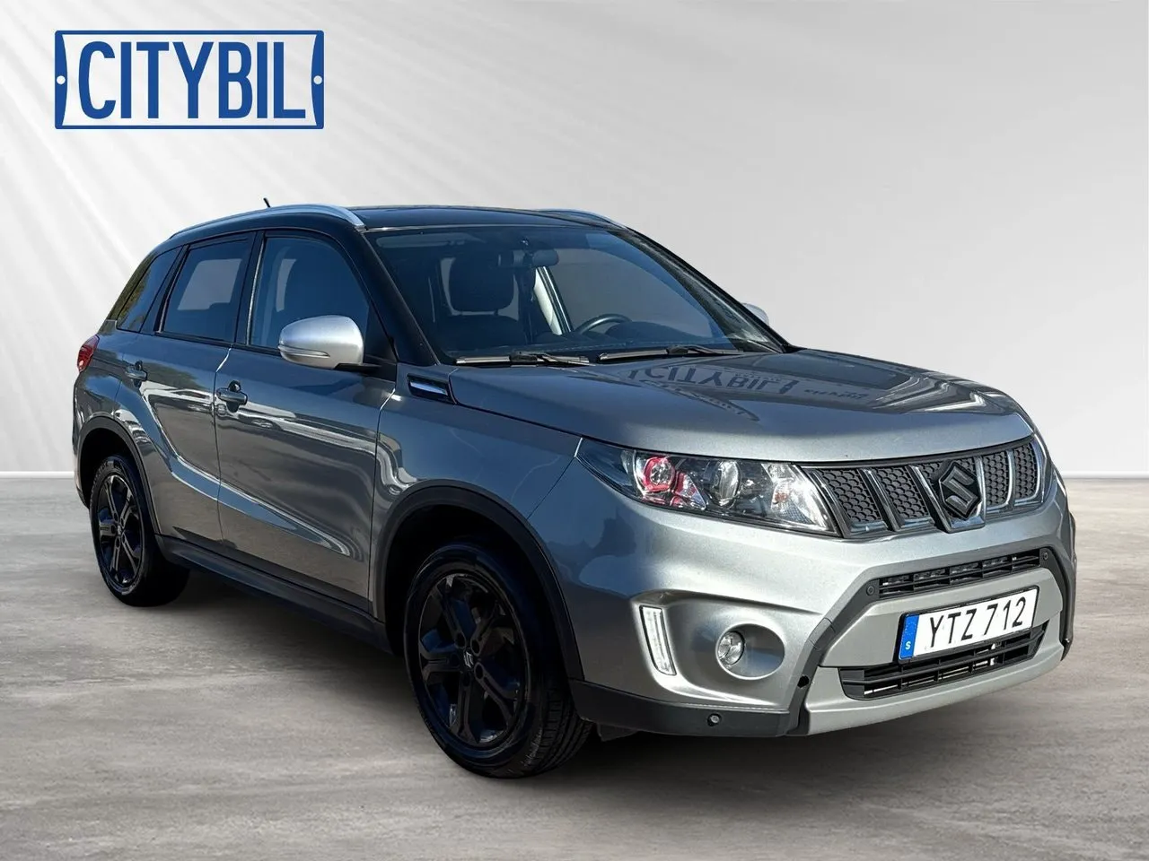 Vehicle image 6