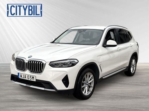 BMW X3 xDrive30e PHEV LCi Connected Läder Drag Eu6 - 2023