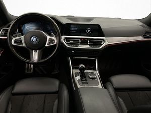 BMW 330 bild 12