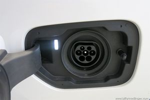 BMW 330 bild 14