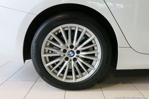 BMW 330 bild 13