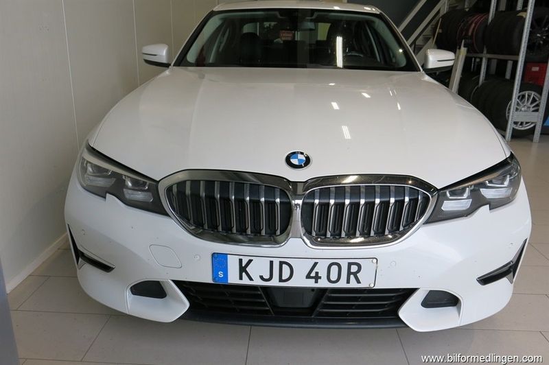 BMW 330 bild 6