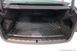 BMW 330 bild 12