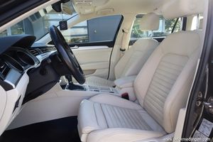 Volkswagen Passat bild 8