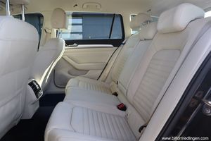 Volkswagen Passat bild 9