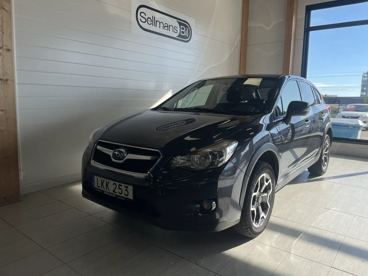 Vehicle image 1