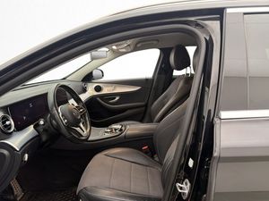 Mercedes E300 bild 13